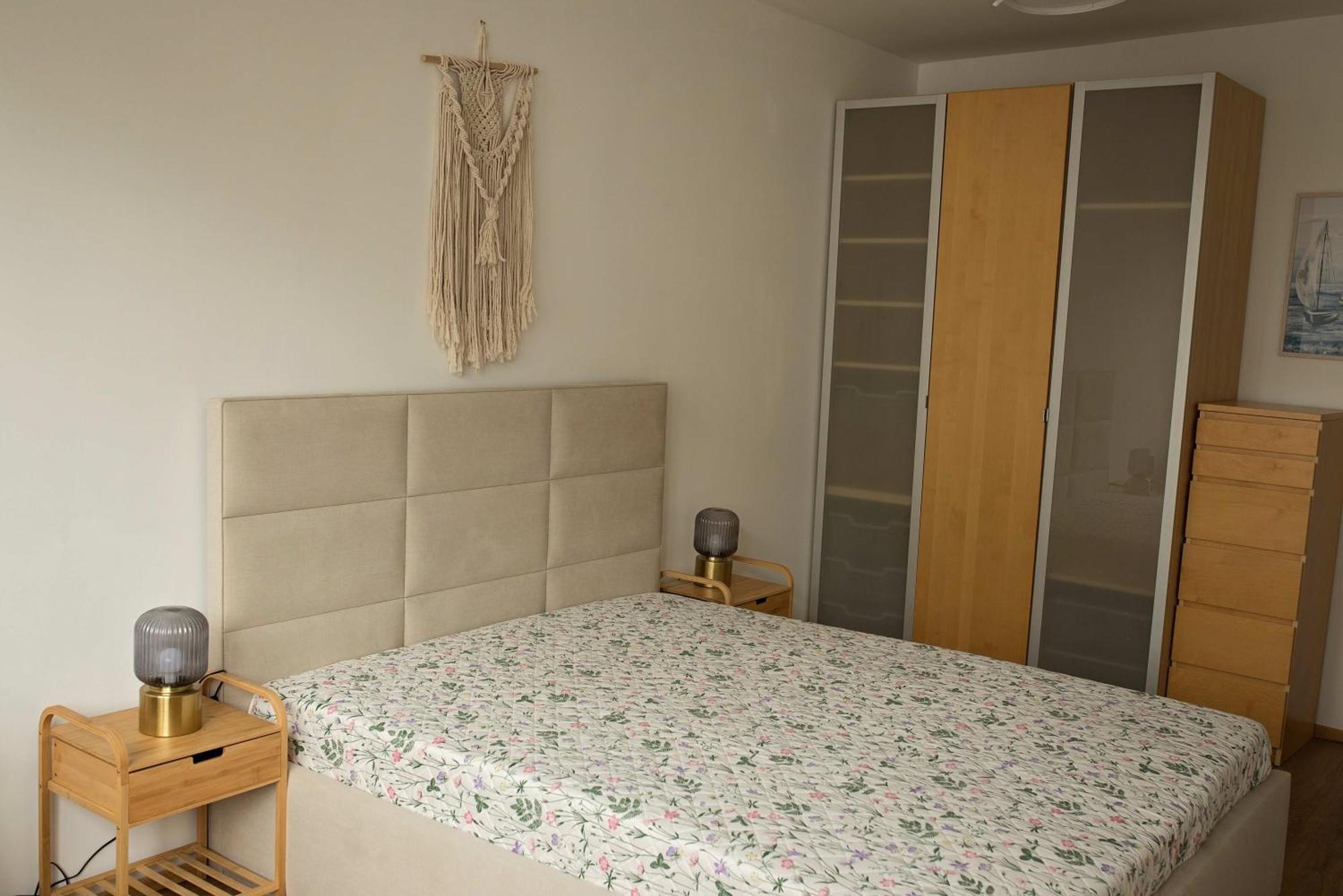 Апартаменты Rodzina W Centrum Gdyni Гдыня Экстерьер фото