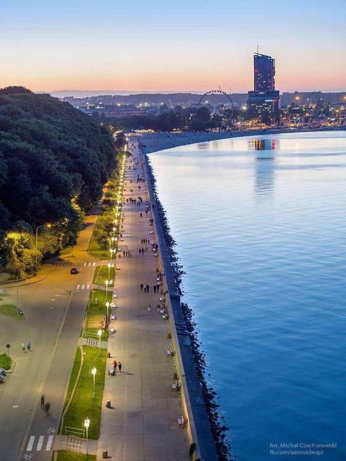 Апартаменты Rodzina W Centrum Gdyni Гдыня Экстерьер фото
